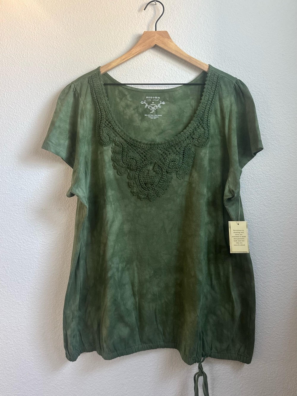 Sonoma Goods For Life Green Tie Dye Crochet Neck Top 1X